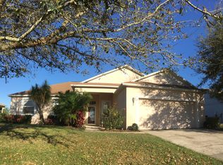 2352 Sunset Pointe Dr, Lake Wales, FL 33859