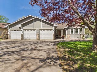 13220 Bittersweet St NW, Coon Rapids, MN 55448