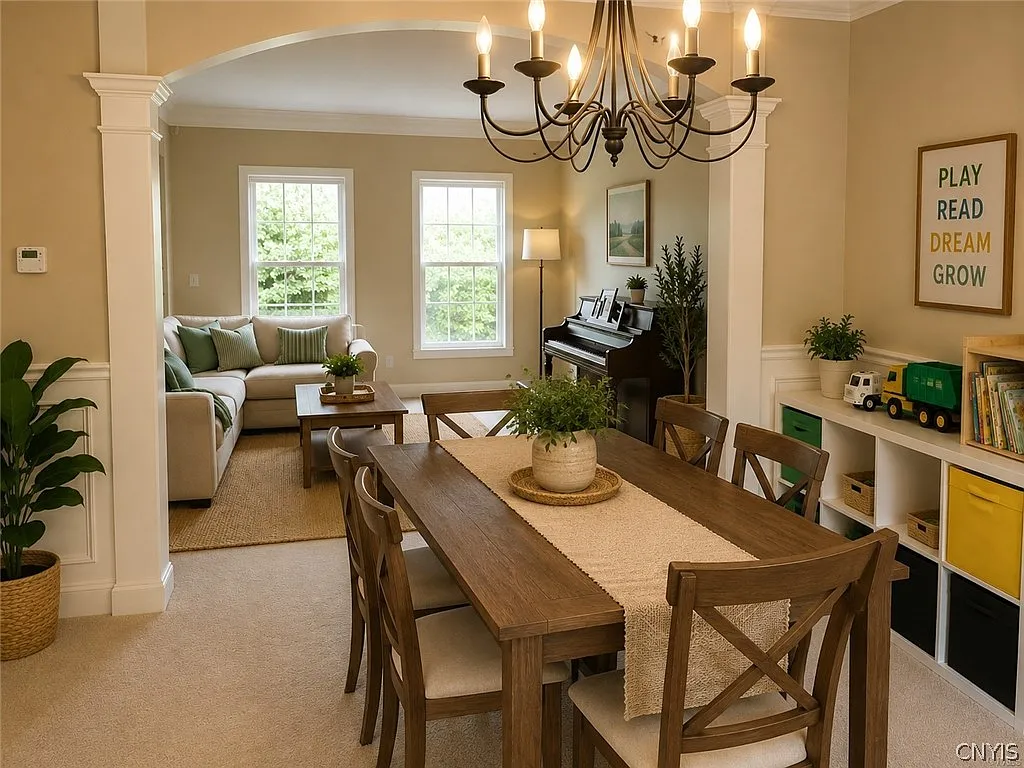 5 bed, 3.5 bath, 2458 sqft, $4,800 — Photo 3