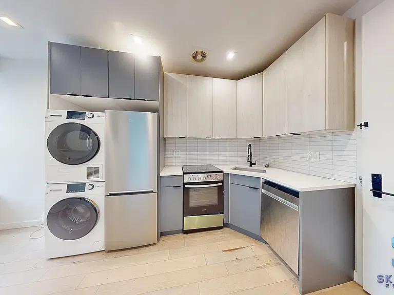 83 Beadel St #2F — Photo 2
