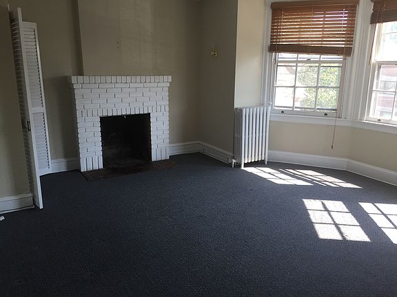 3rd image of 8611 Germantown Ave Frnt 2
