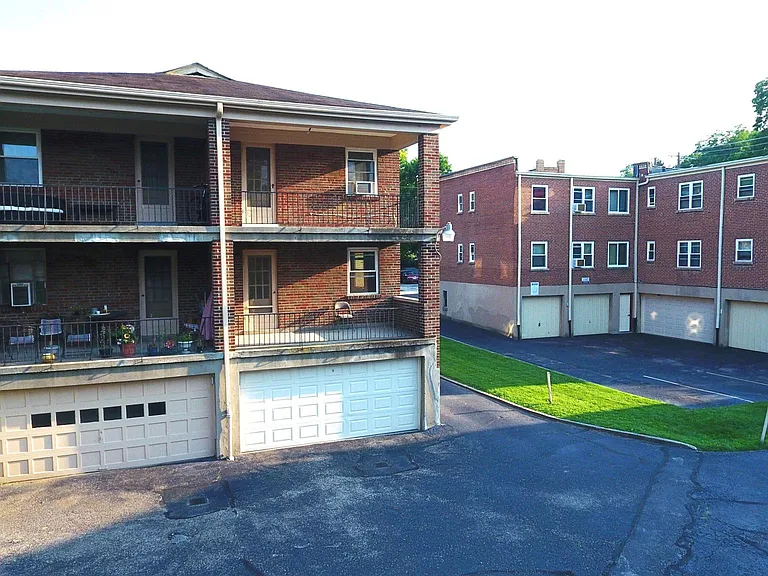16 Merzen Ct — Photo 26