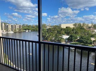 13 Royal Palm Way PH 606, Boca Raton, FL 33432