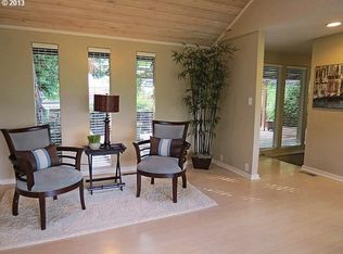 1003 Brookside Dr, Eugene, OR 97405