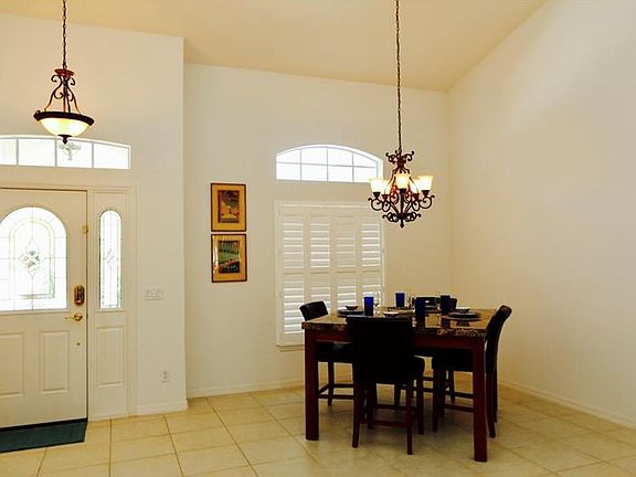 5th image of 151 Wisteria Rd