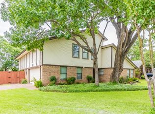 1101 Cross Bnd, Irving, TX 75061