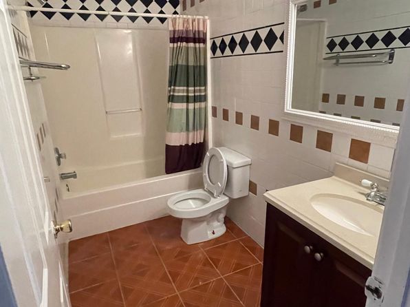730 Glenshire Ct