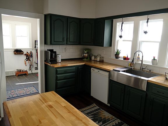 2nd image of 1421 Jennette Ave NW