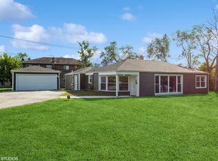 625 W Edgewood Rd, Lombard, IL 60148