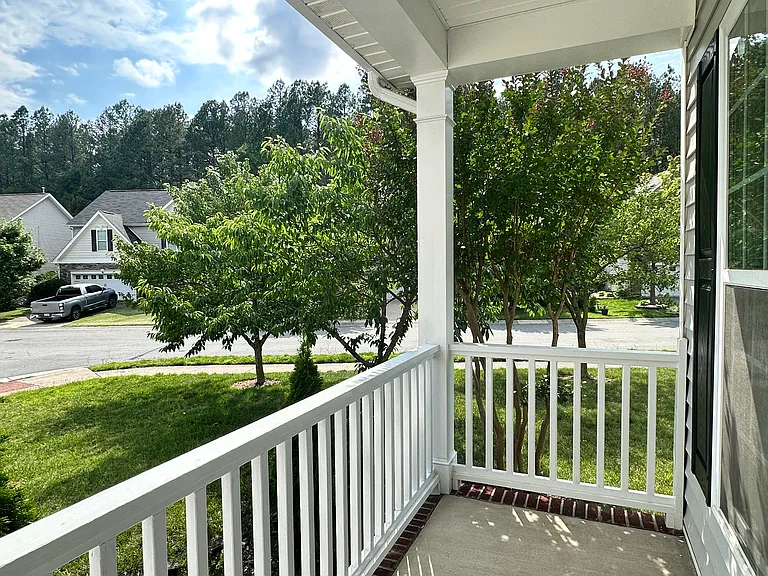 4612 Cottendale Dr — Photo 3