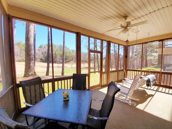 112 Gleneagle Ct Unit 301, Clayton, GA 30525