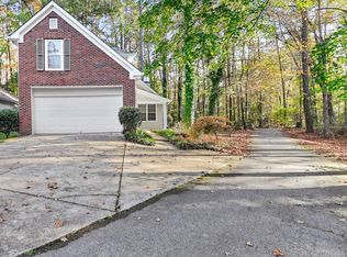 533 N Fairfield Dr, Peachtree City, GA 30269