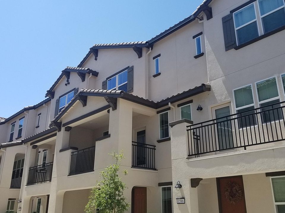 1st image of 1584 Pratt Pl
