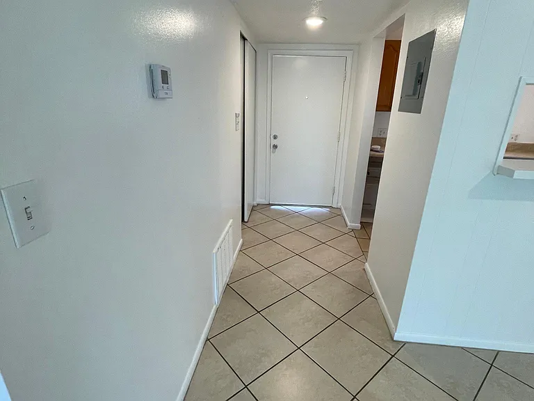 809 W Lancaster Rd #I113 — Photo 12