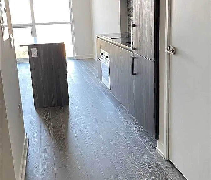 1 Yorkville Ave #2810 — Photo 10