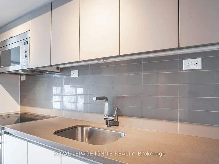 75 Queens Wharf Rd #4111 — Photo 6