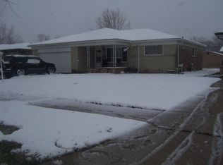 34235 Mac Donald Dr, Sterling Heights, MI 48310