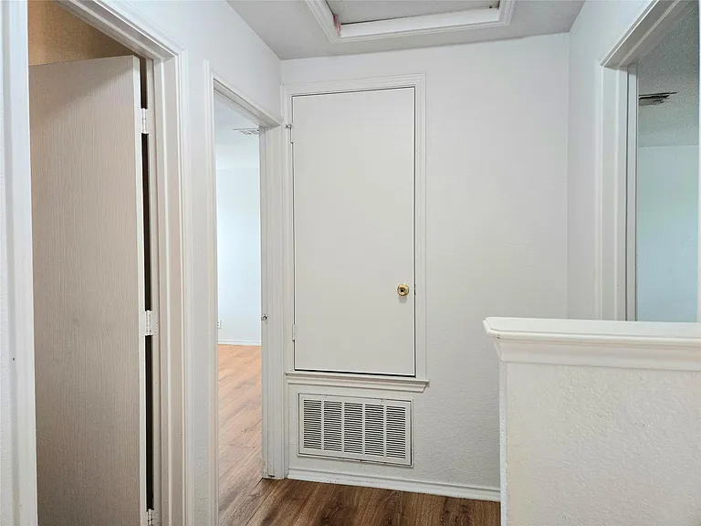 161 Beech Dr — Photo 10