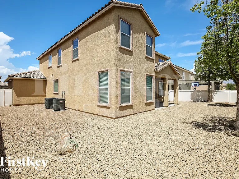 4184 Octans St — Photo 16