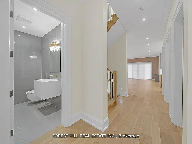 132 Lothian Ave — Photo 6