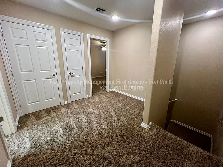 6617 Leightyn Ln — Photo 16