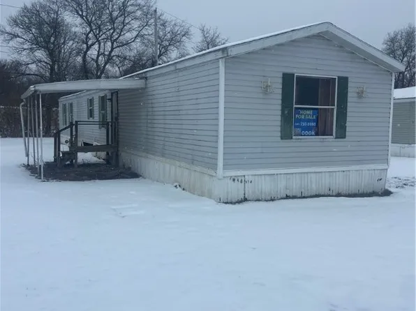 13 Peach St, Arkport, NY 14807