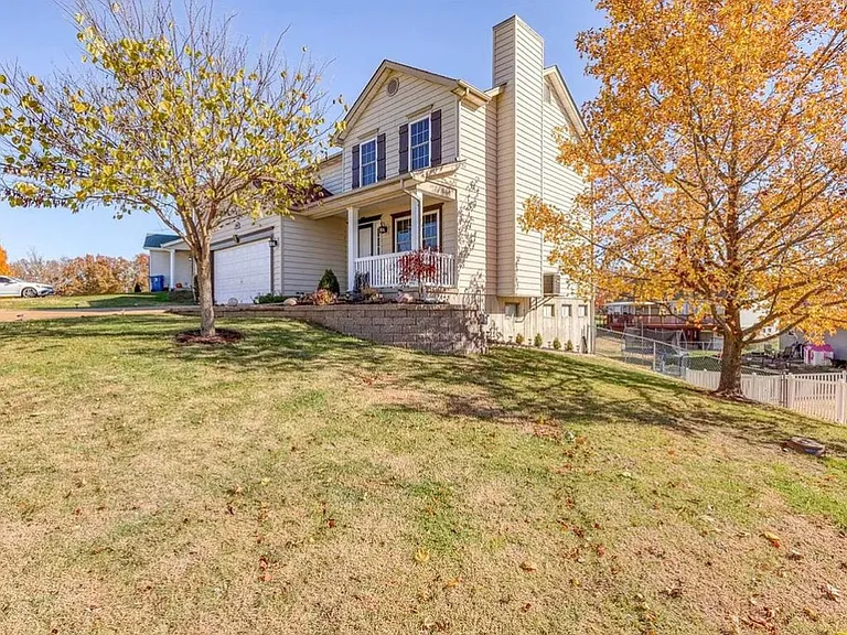 1393 Apple Hollow Dr — Photo 11