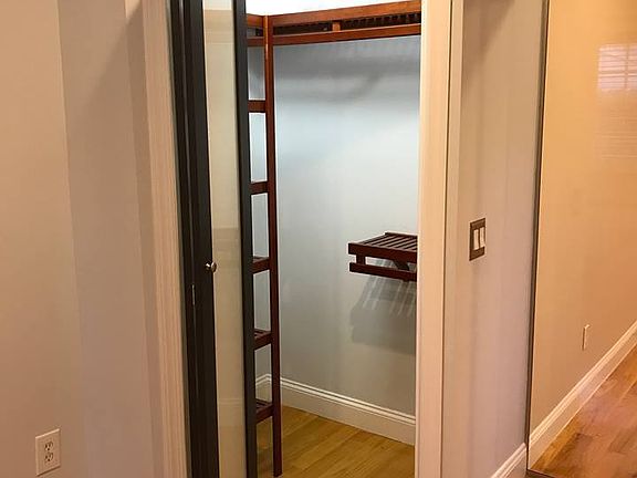 5th image of 6315 Forest Ave APT 1C