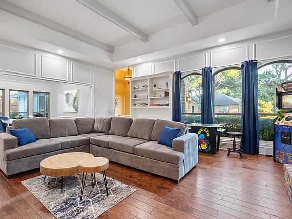 4th image of 18104 Aramis Ln