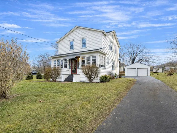 1272 Canandaigua Rd, Palmyra, NY 14522