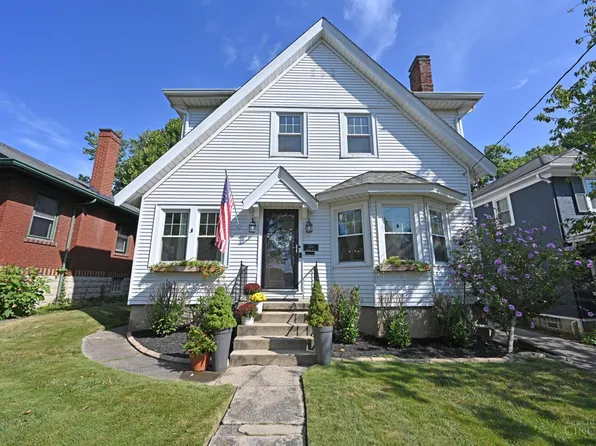 3334 Lookout Dr, Cincinnati, OH 45208
