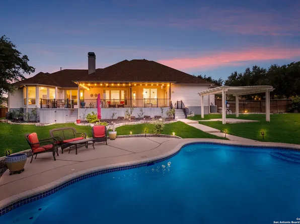 1427 Clementson Dr, San Antonio, TX 78260