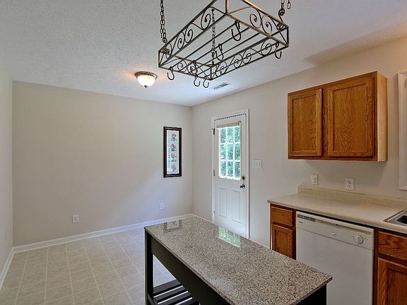 Kitchen, showing in kitchen dining area