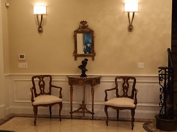 5th image of 1710 Grace Ave