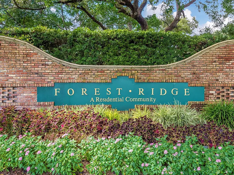 Entrance to community