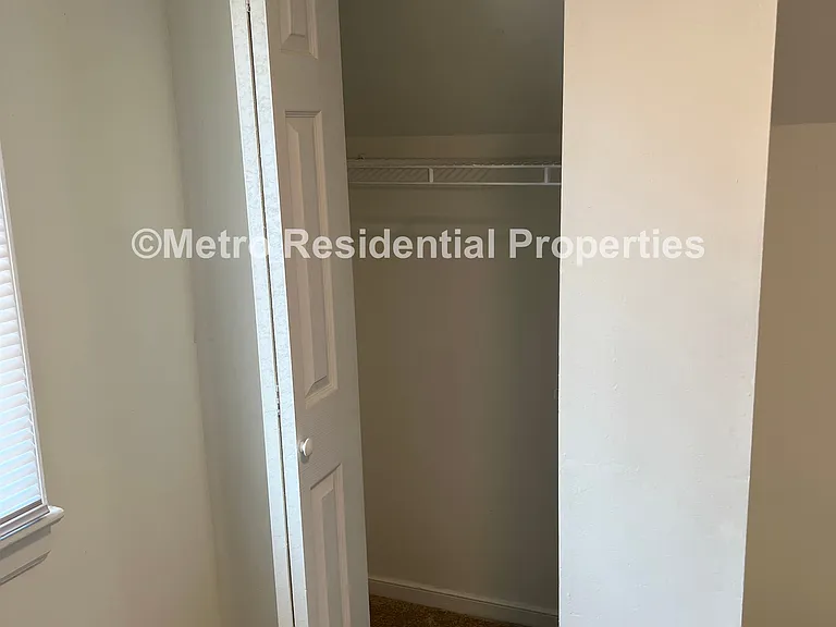 1014 Nelson St — Photo 21