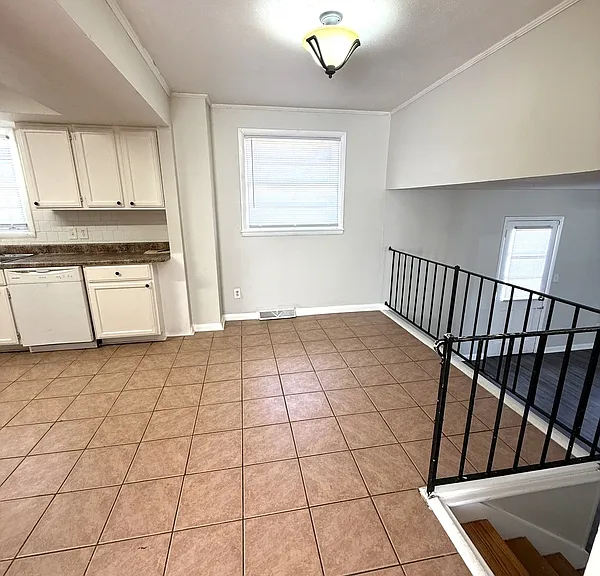 3616 Hester Ln NW — Photo 5