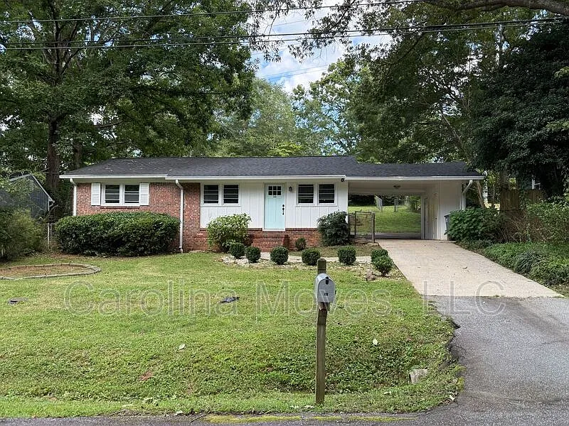 16 Flower Dr