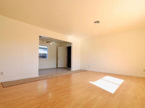 3rd image of 7901 34th Ave