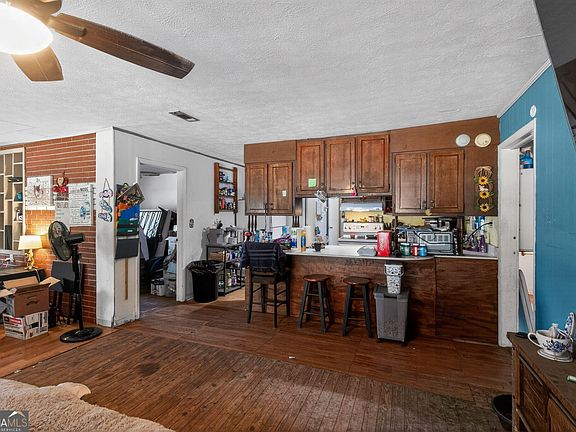 4th image of 1283 Teeterville Rd