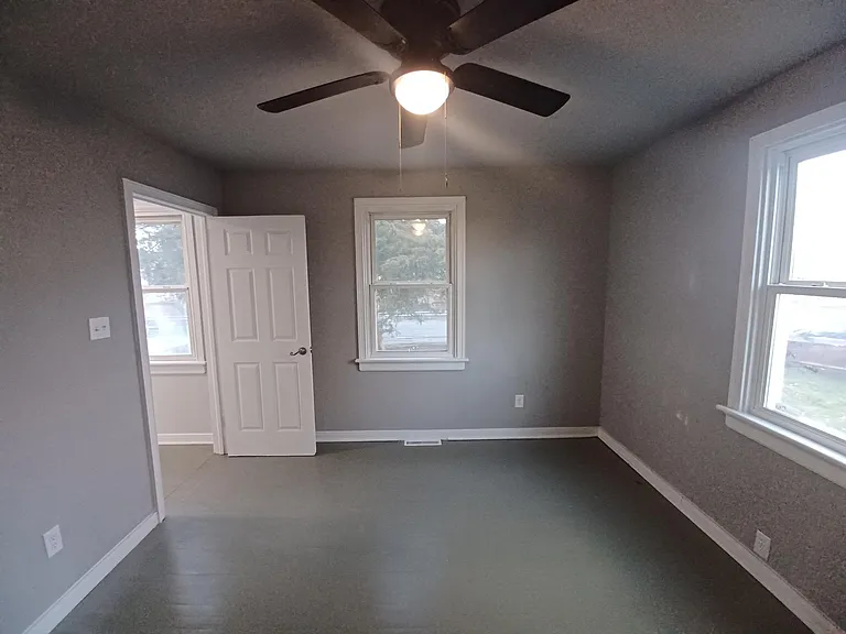 4718 Lindlaw Ave — Photo 16
