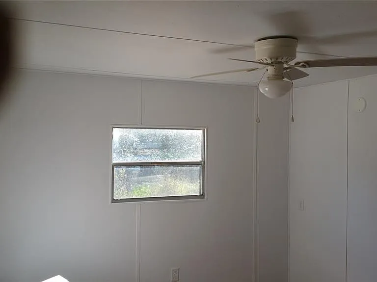 3366 Maple Ln — Photo 8