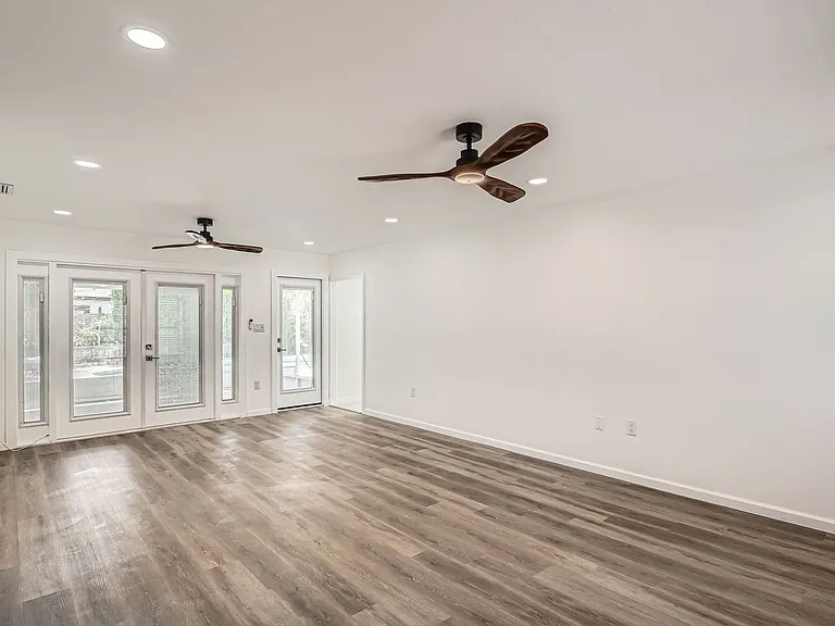 4608 S Shamrock Rd — Photo 10