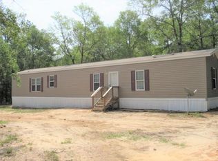 576 Peacock Rd, Defuniak Springs, FL 32433