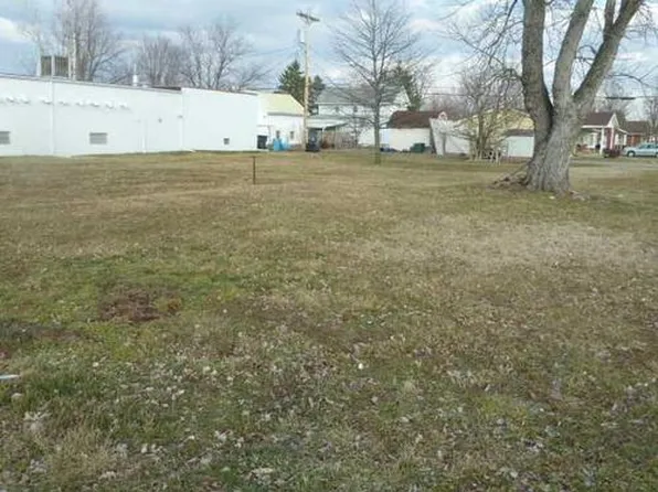 250 Long St, Ashville, OH 43103