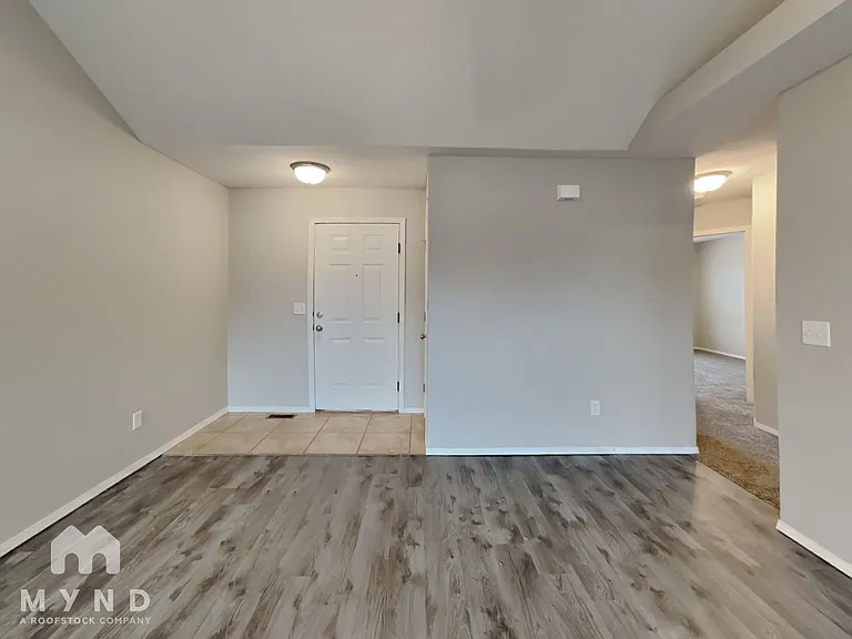 1147 S Arcadia Ave — Photo 9