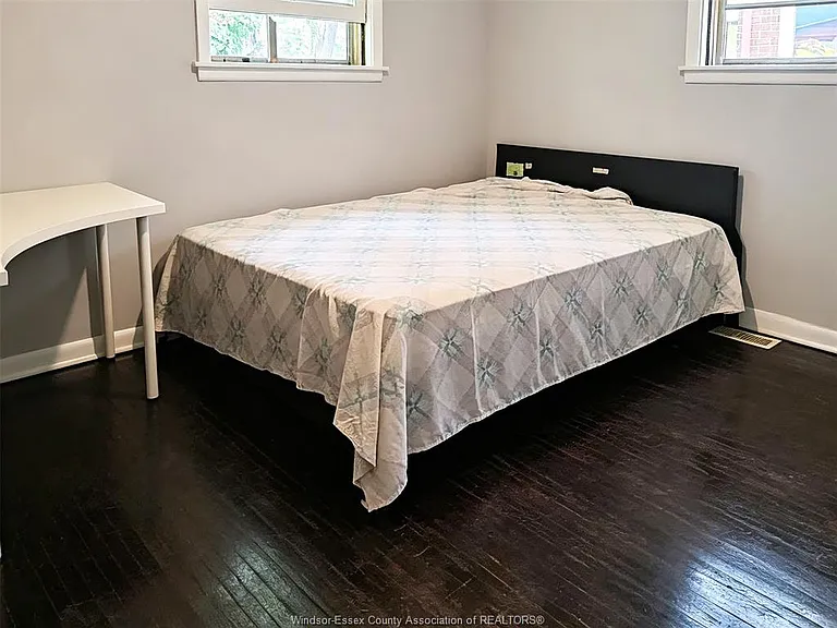 787 Campbell Ave #1 & 2 — Photo 3