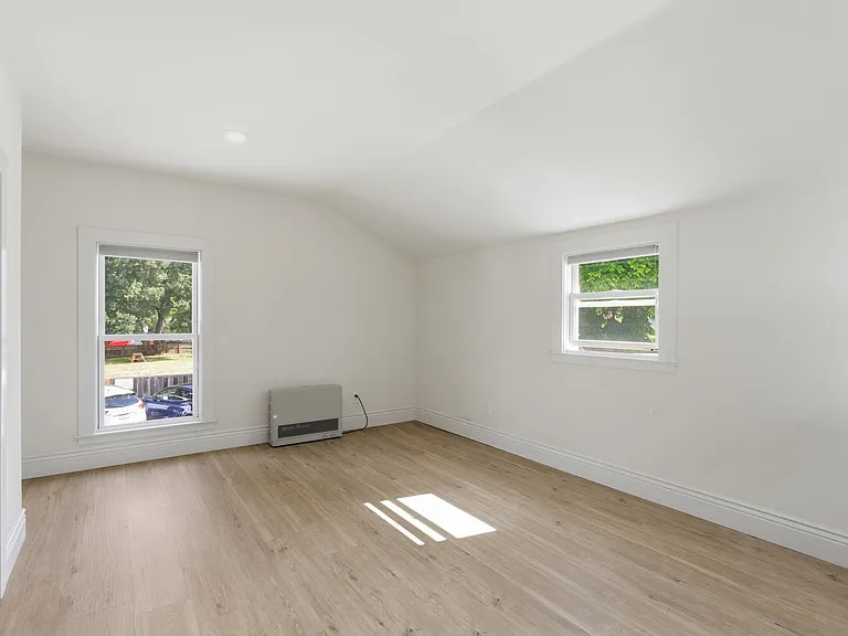 510 Lincoln St #3 — Photo 16