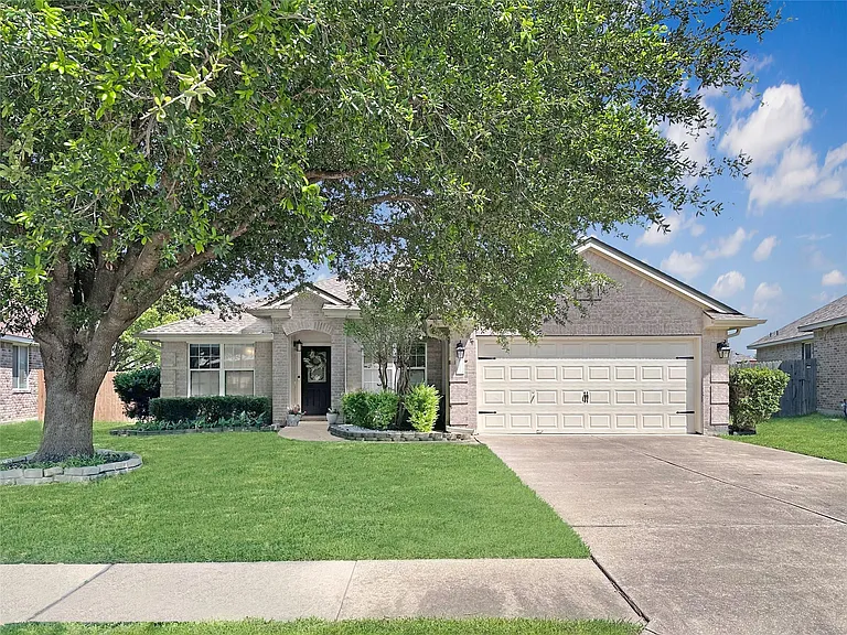 20213 Kearney Hill Rd — Photo 1