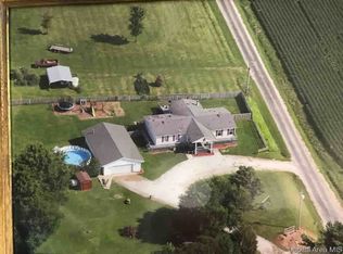 2120 Strawn Crossing Rd, Jacksonville, IL 62650